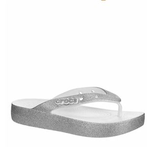 CROCS Women’s Glitter Silver Platform Flip Sandals